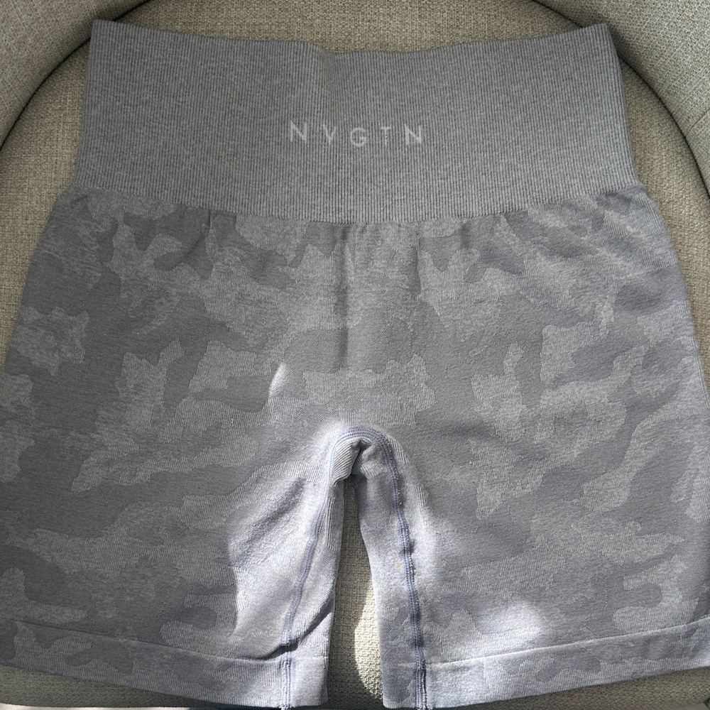 NVGTN Camo Gray Women's Bike Shorts